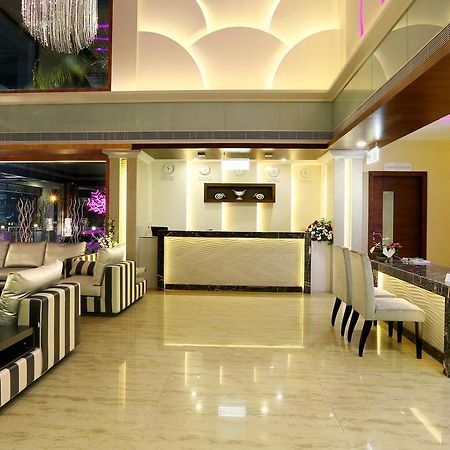 Hotel Moonlit Regency Thodupuzha Ngoại thất bức ảnh