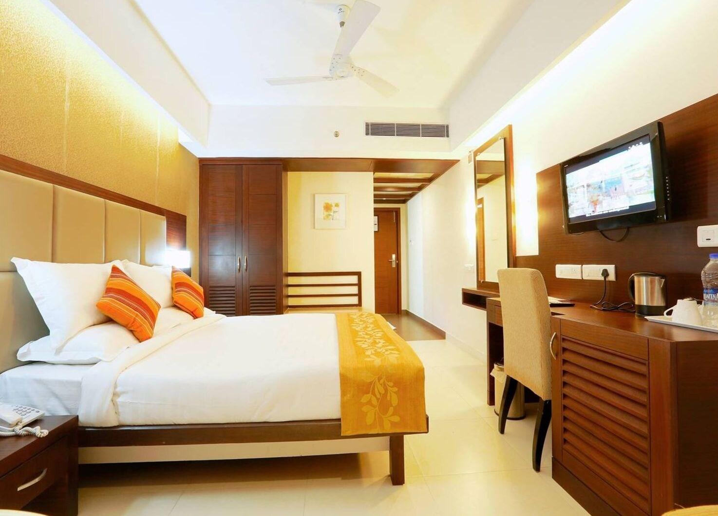 Hotel Moonlit Regency Thodupuzha Ngoại thất bức ảnh
